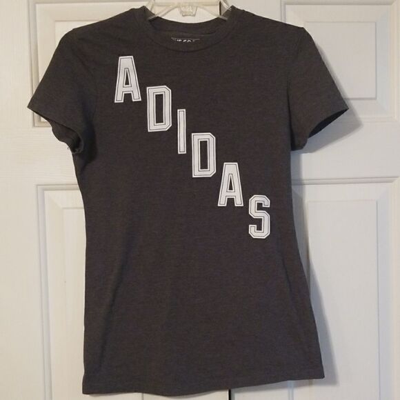 Adidas The go to tee - Picture 1 of 5